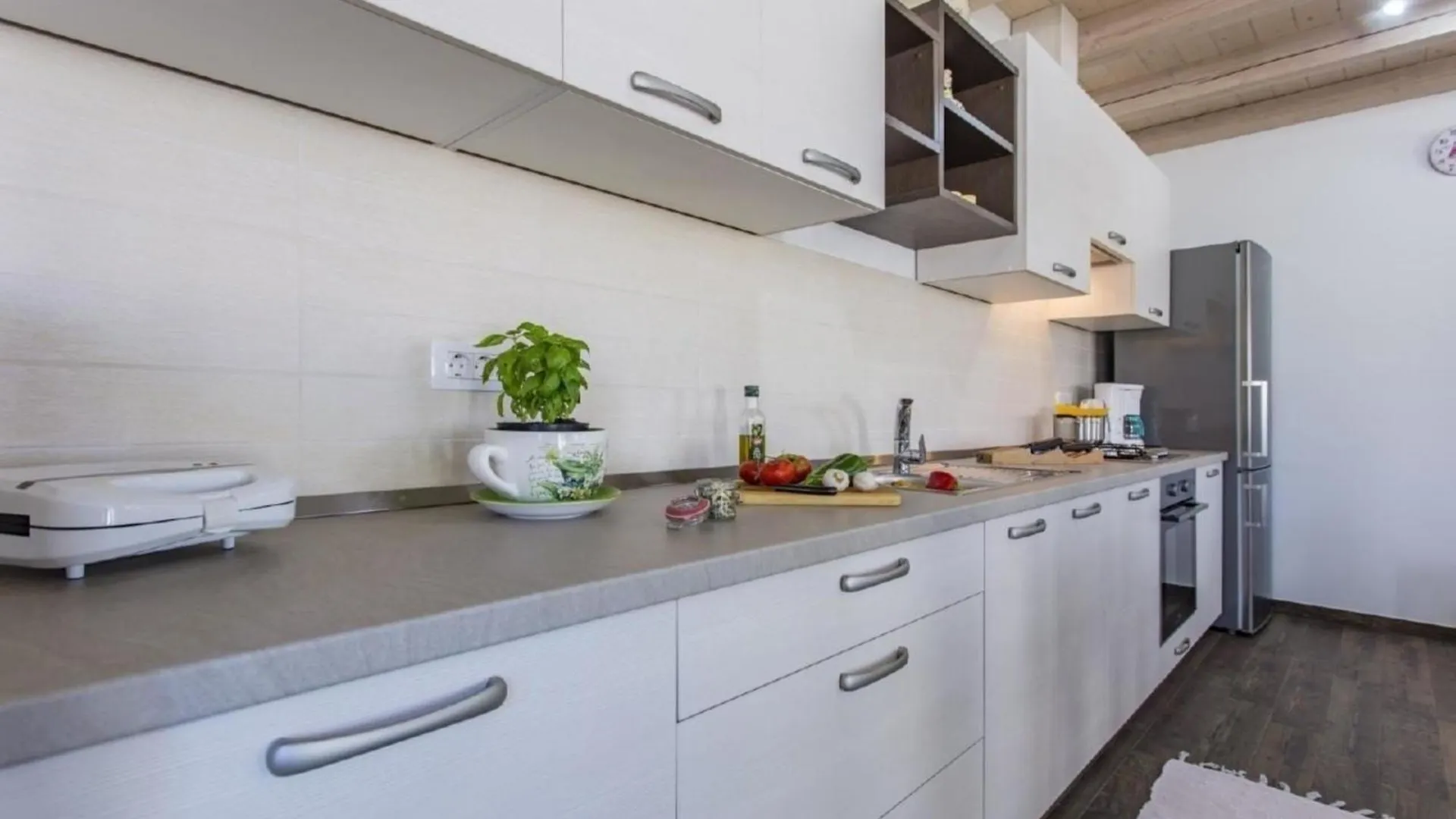 Schoene Villa Mit Privatem Pool Im Dorf Štokovci